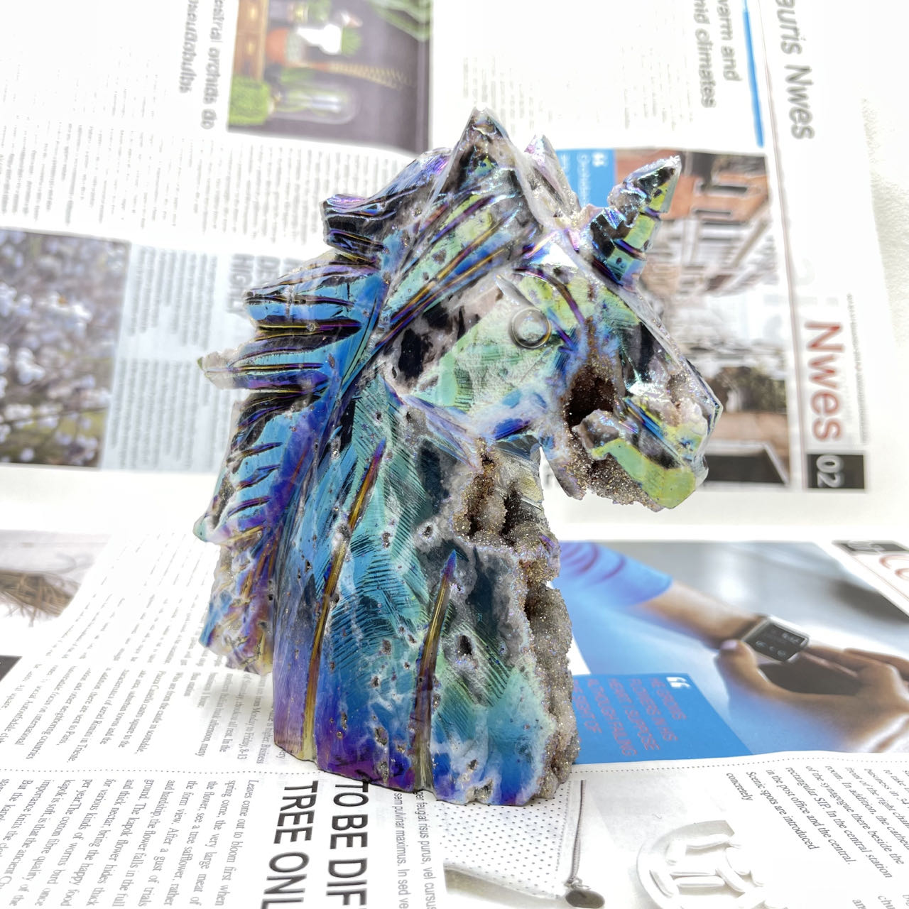 Aura Sphalerite Unicorn Carving, Set of 1