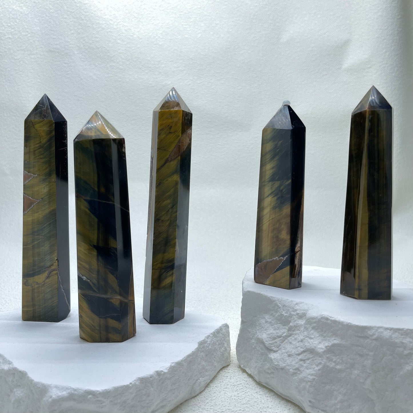 Blue Tiger Eye Point