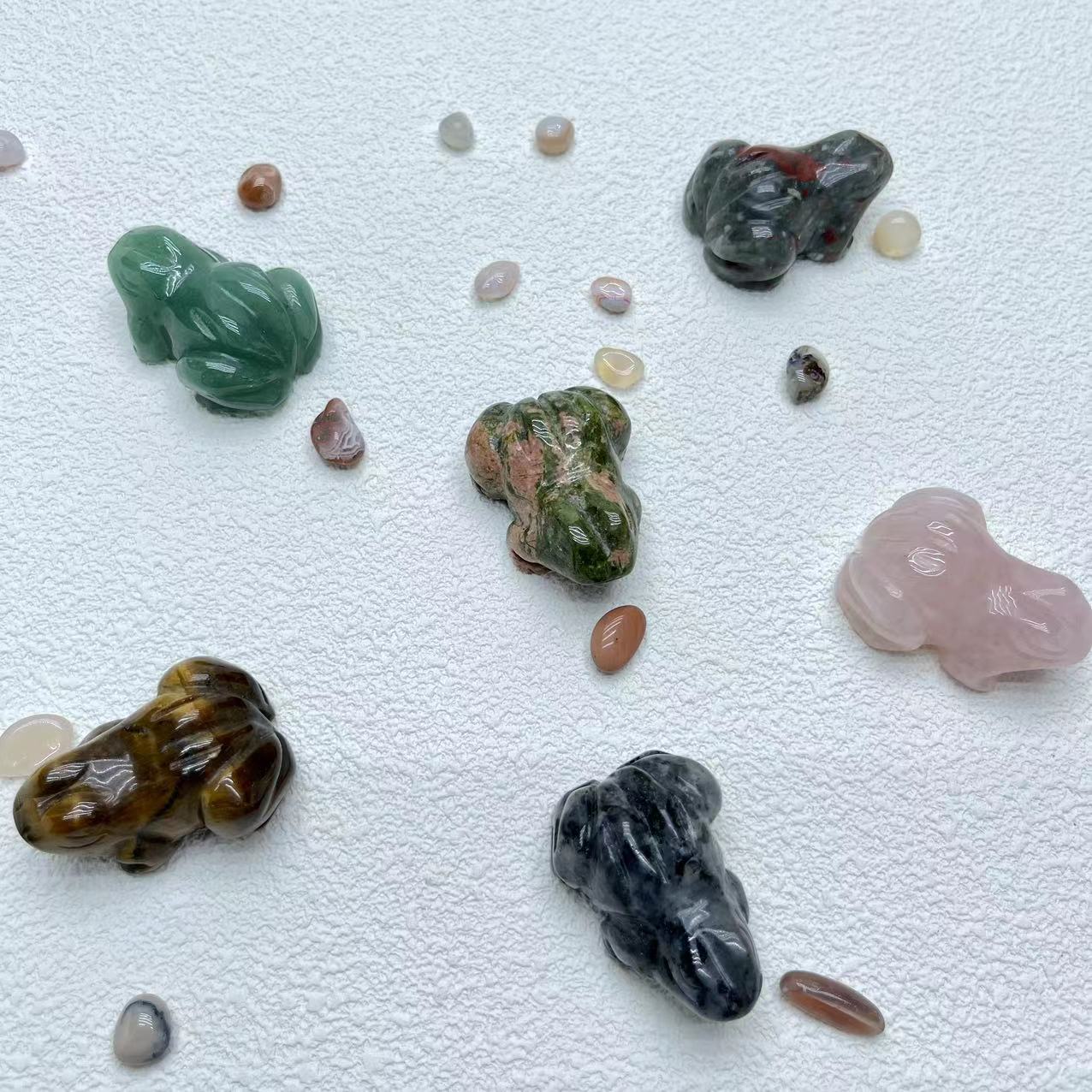Froschschnitzerei Afrika Blut,Gelbes Tigerauge,Grüner Aventurin,2er Set