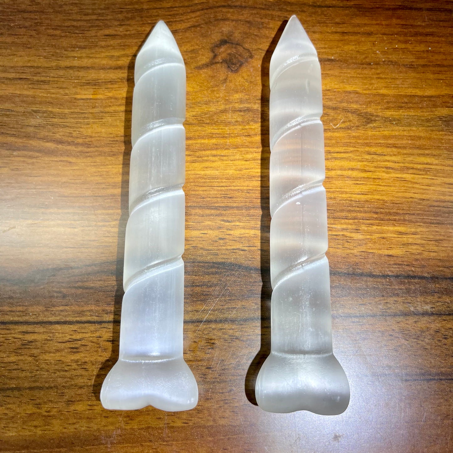 Selenite Column with Heart Bottom,set of 1