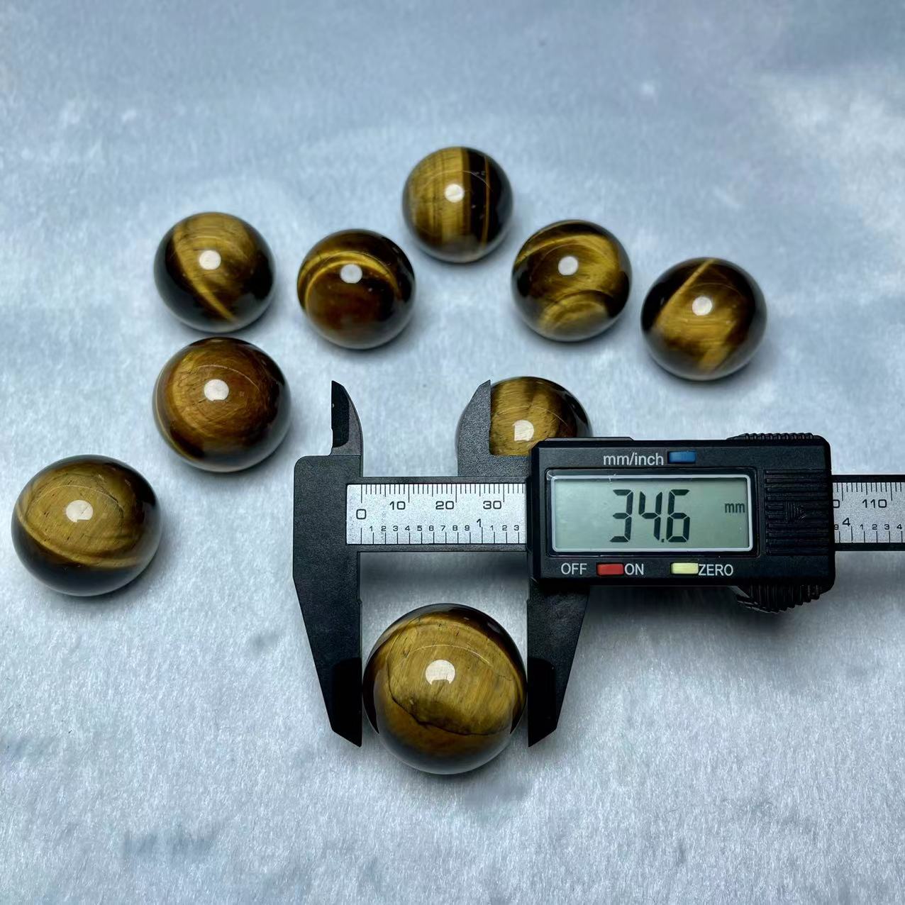 Yellow Tiger Eye Stone sphere Natural Ball Crystal Rock