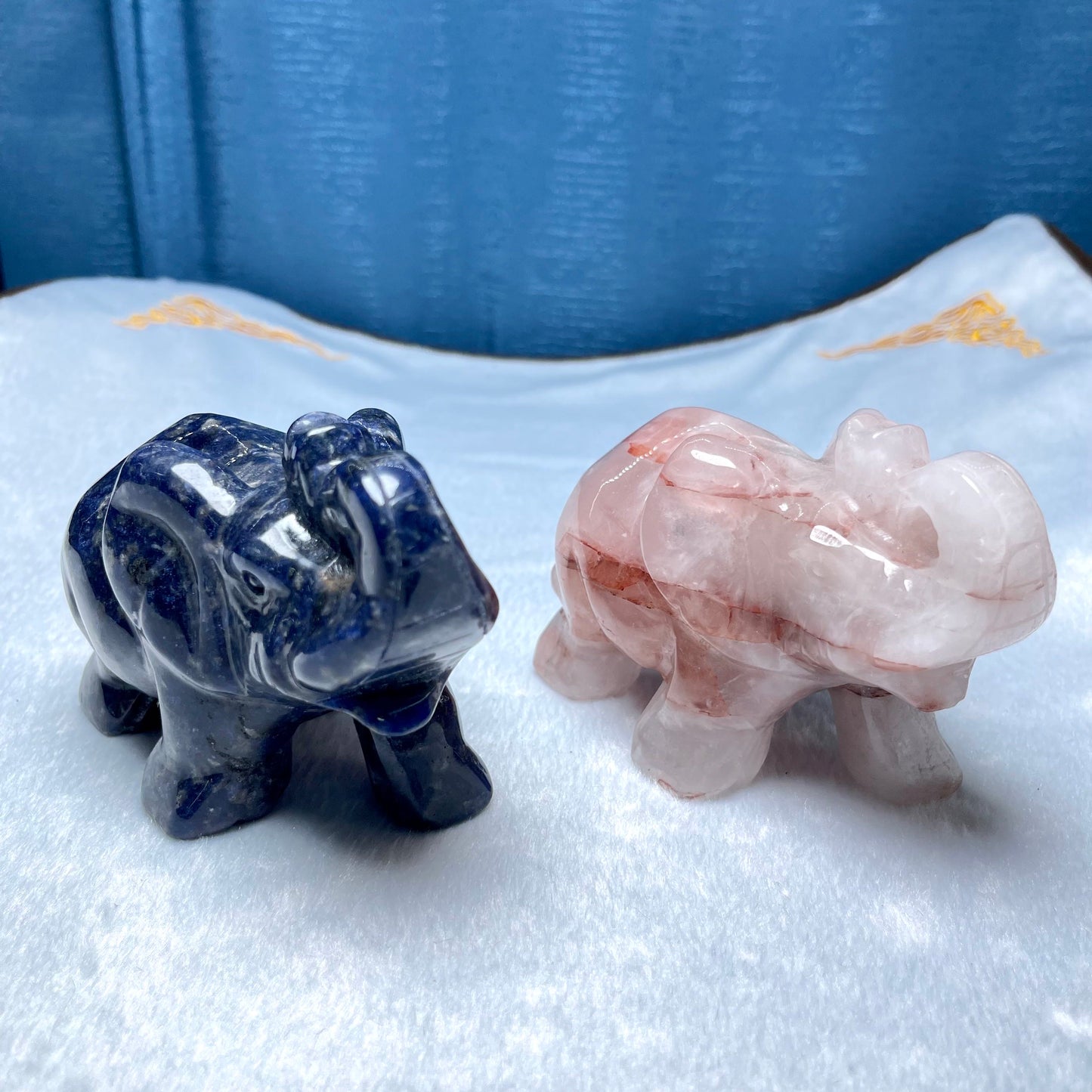 Elephant Big Size Carving Sodalite Fire quartz, Set of 1