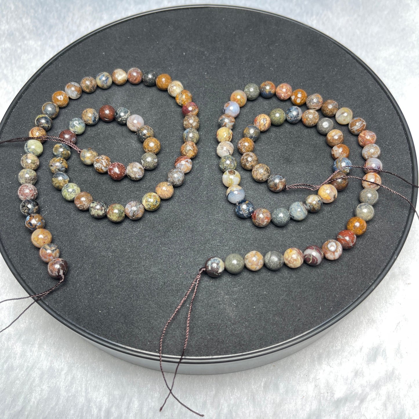 Different Materials Crystal Beads, Set of 1