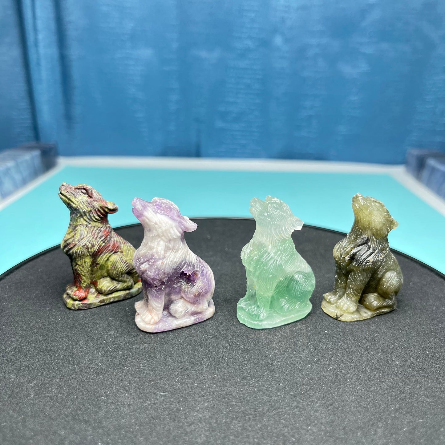 Wolf Carving ,Dragon Blood,Dream Amethyst,Fluorite,Labradorite, Set of 1